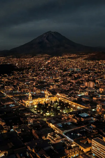 Capital, Arequipa, Colca, Puno, Cusco, Machupicchu, Ica, Paracas